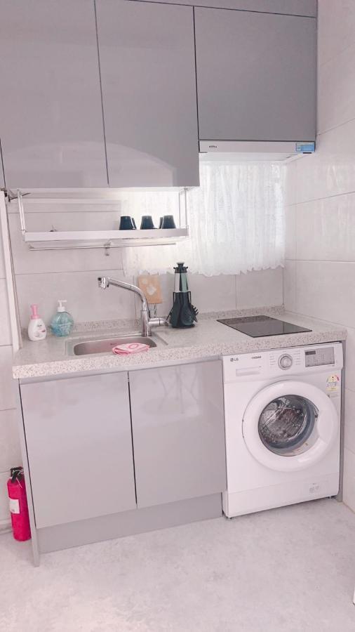 The Bay Cube House Female Only Hotel Guri Ngoại thất bức ảnh