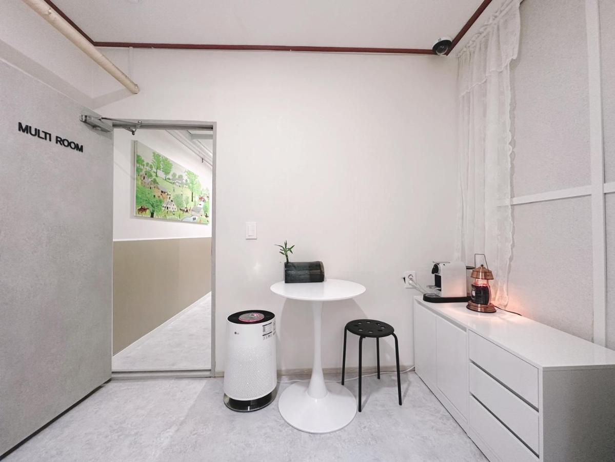 The Bay Cube House Female Only Hotel Guri Ngoại thất bức ảnh